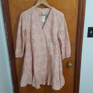 Gap M Medium pink ruffle eyelet dress NWT